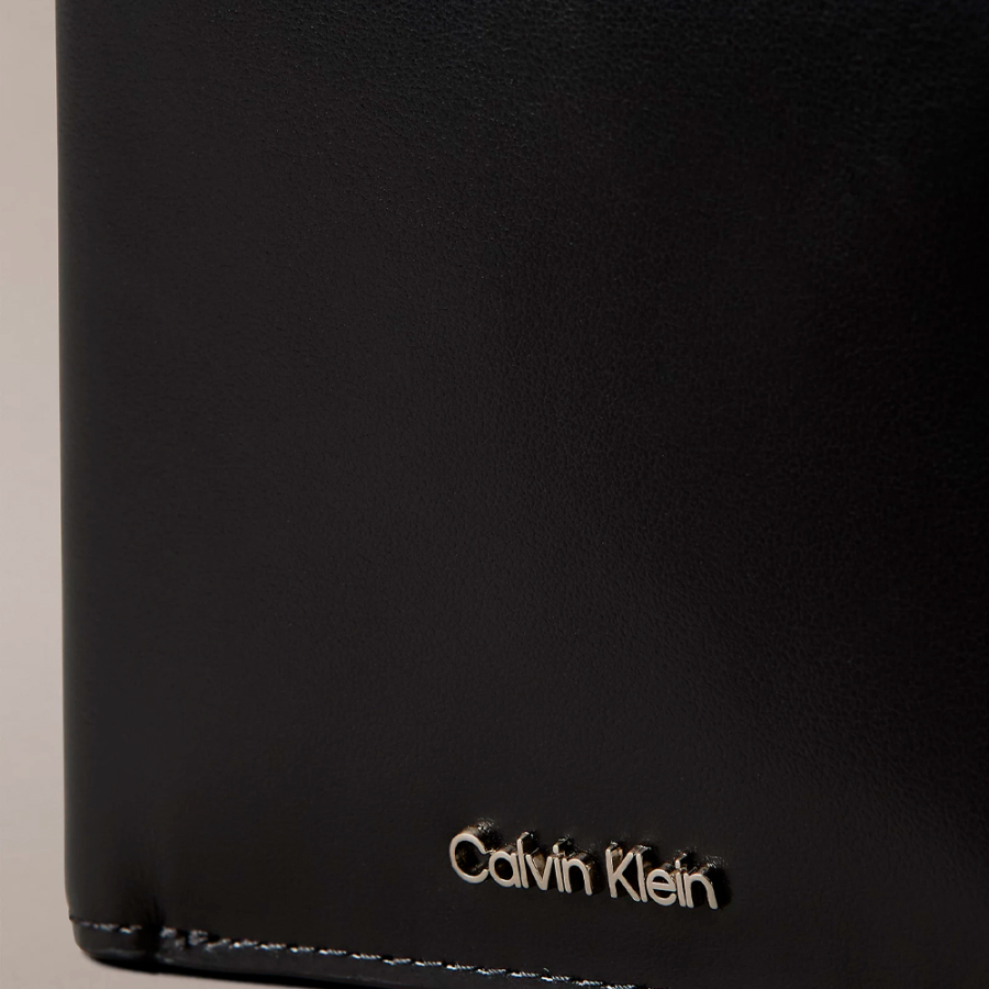 grain-leather-wallet-with-rfid-protection grain-leather-wallet-with-rfid-protection