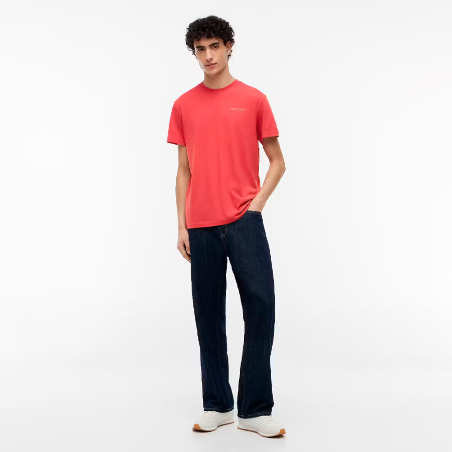 slim-linear-brust-t-shirt slim-linear-brust-t-shirt