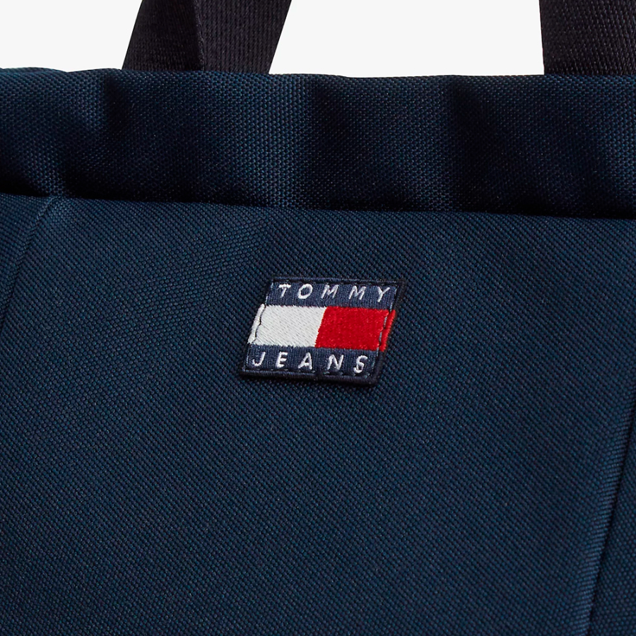 bolso-tote-cruzado-essential-con-logo