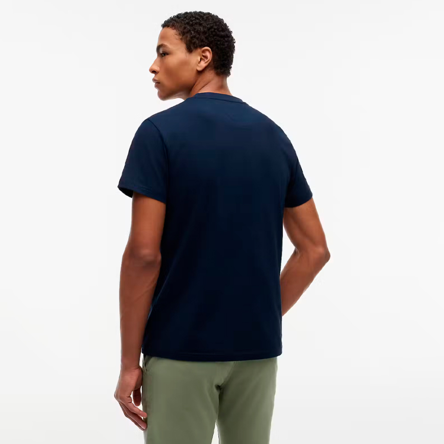 slim-graphic-t-shirt