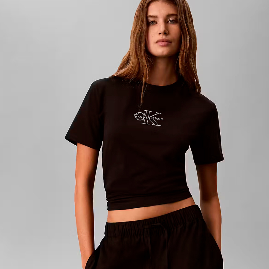 camiseta-classica-com-monologico-para-cada-estacao