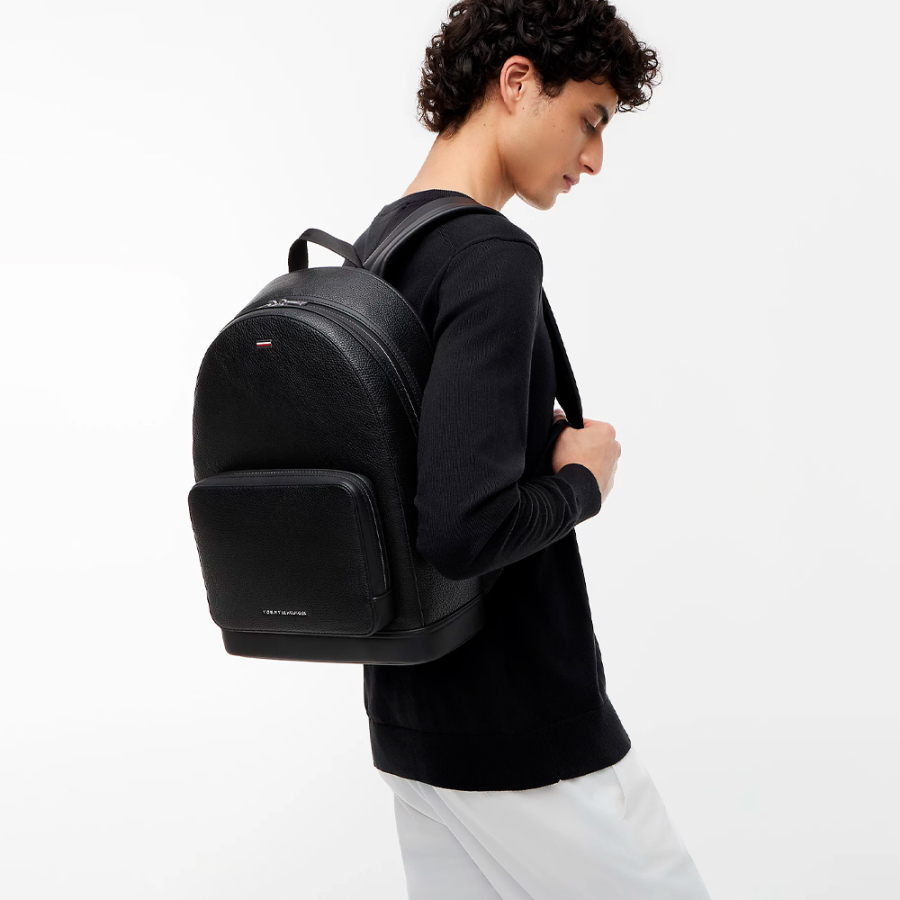 mochila-com-emblema-e-fita-distintiva mochila-com-emblema-e-fita-distintiva