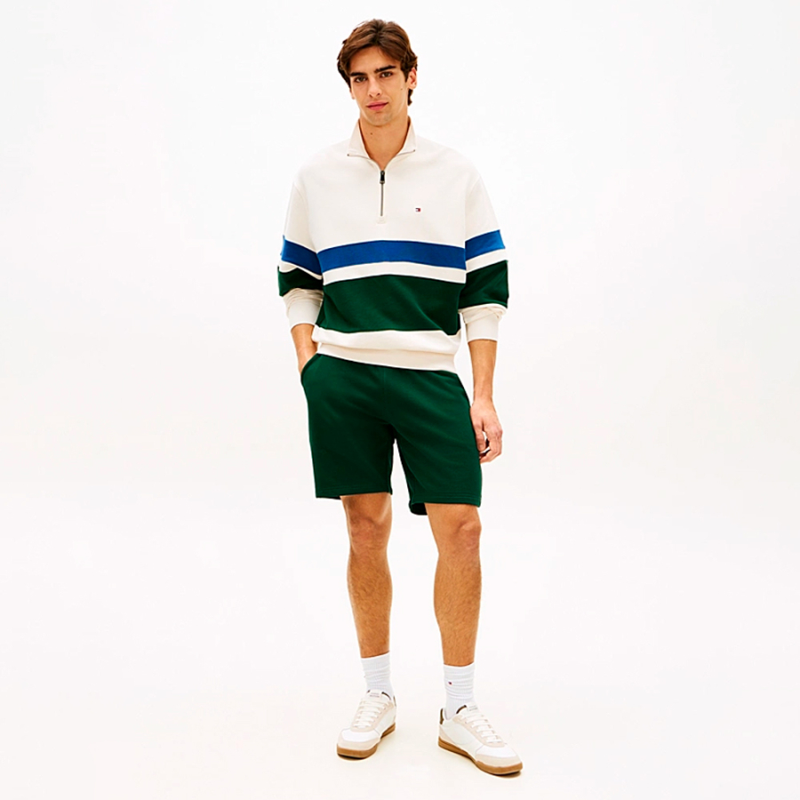 short-de-felpa-con-logo-bordado