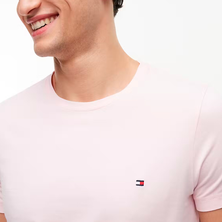 camiseta-slim-de-punto-con-logo-bordado camiseta-slim-de-punto-con-logo-bordado