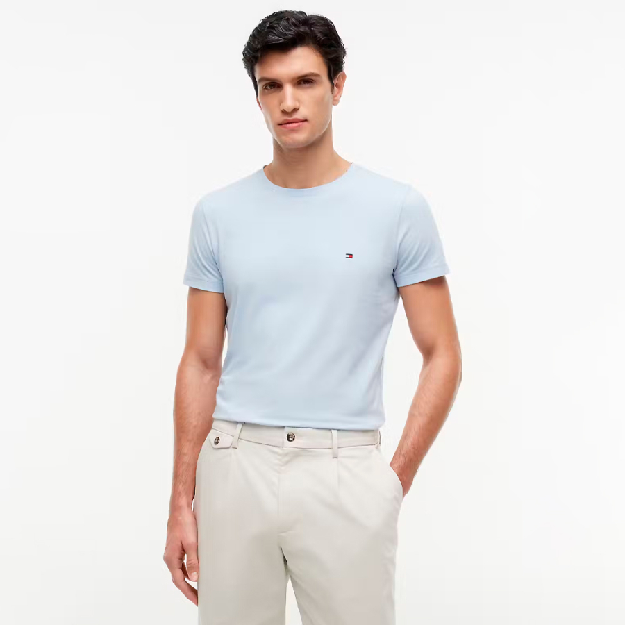 camiseta-slim-de-punto-con-logo-bordado camiseta-slim-de-punto-con-logo-bordado