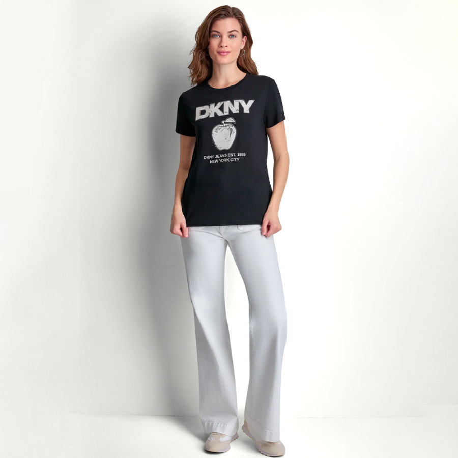 t-shirt-con-logo-a-forma-di-mela-e-strass