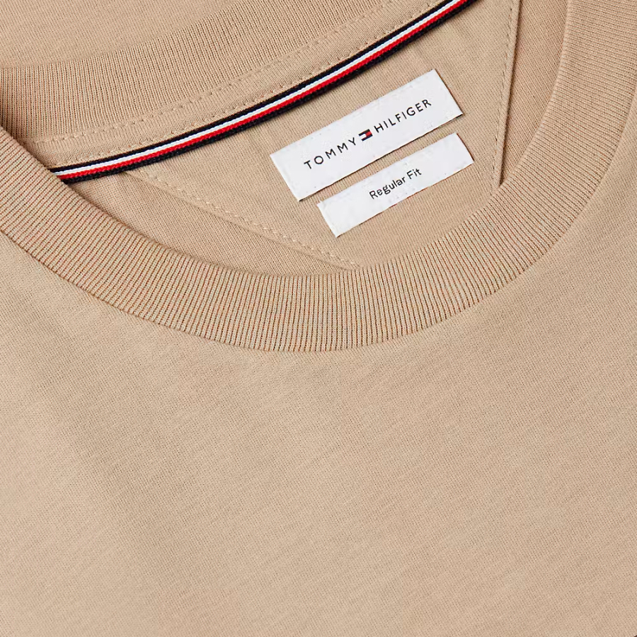camiseta-de-punto-con-logo-grafico camiseta-de-punto-con-logo-grafico