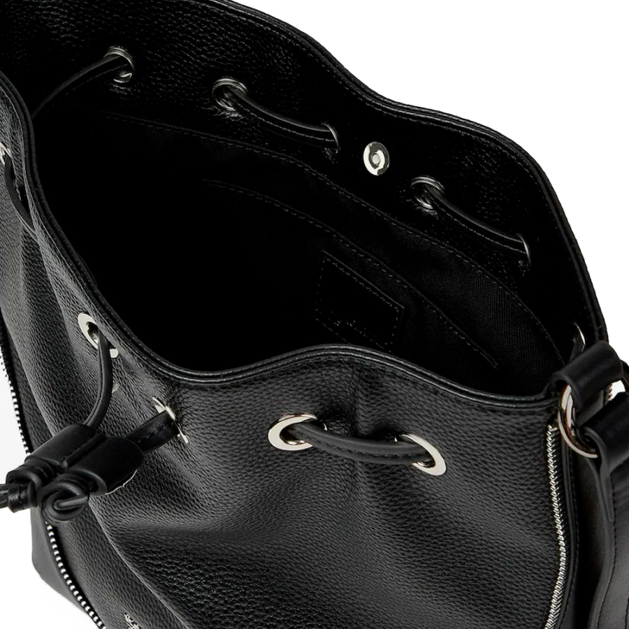 rebel-bucket-bag-b3w30192 rebel-bucket-bag-b3w30192