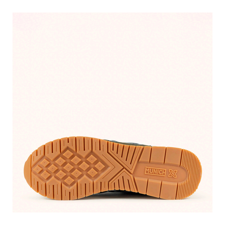 dash-20-shoe-295 dash-20-shoe-295