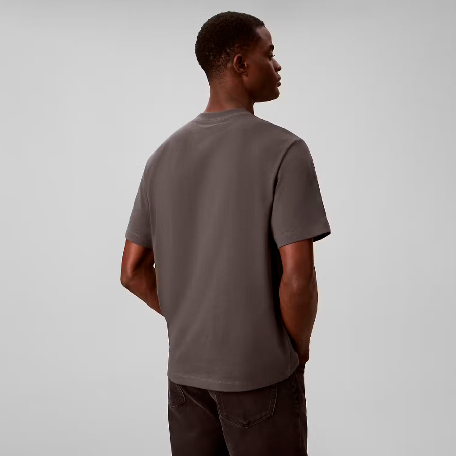 distress-logo-t-shirt