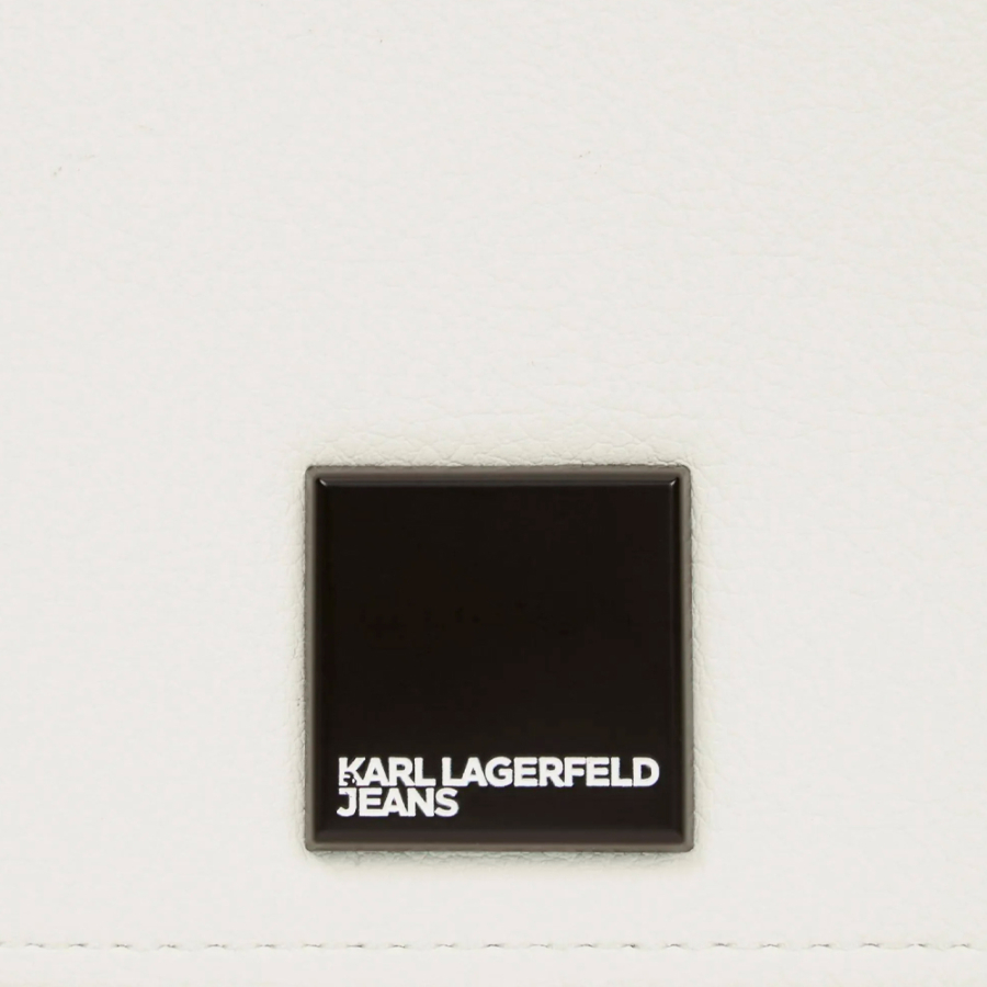 schultertasche-box-logo-kamera schultertasche-box-logo-kamera