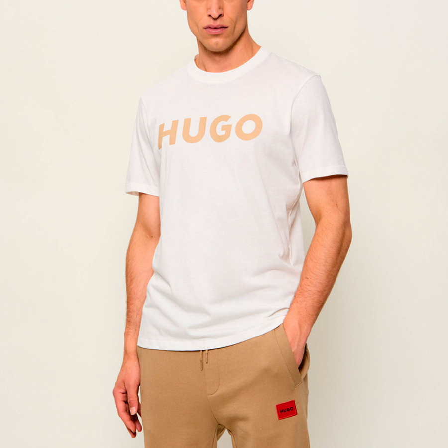 camiseta-de-punto-con-logo-estampado camiseta-de-punto-con-logo-estampado