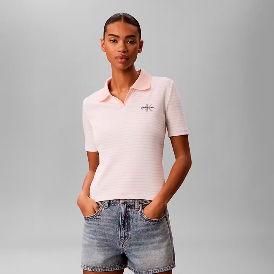 camisa-polo-listrada-canelada-de-corte-justo