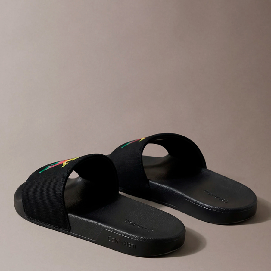 chanclas-contorneadas-de-lona-con-logo chanclas-contorneadas-de-lona-con-logo