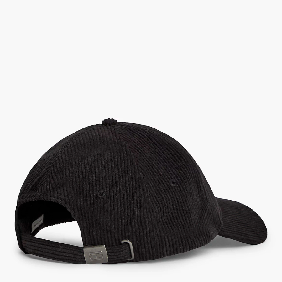 gorra-de-beisbol-de-pana-con-logo-bordado gorra-de-beisbol-de-pana-con-logo-bordado