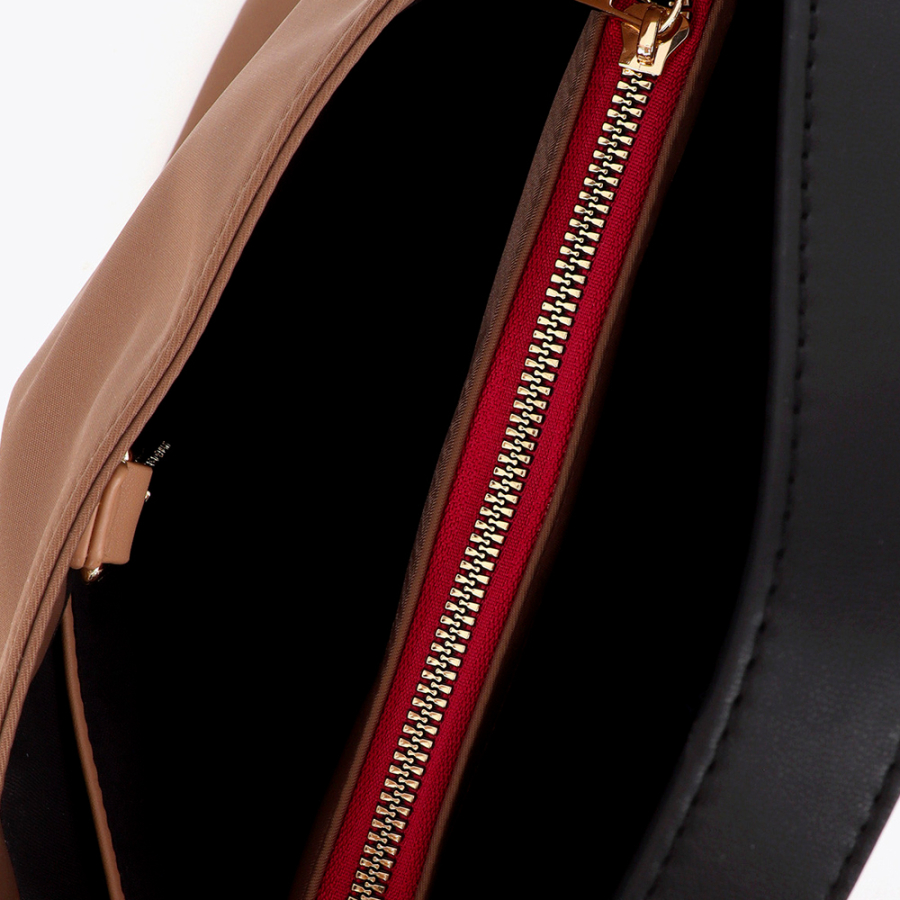 bolso-hobo-detalle-argolla
