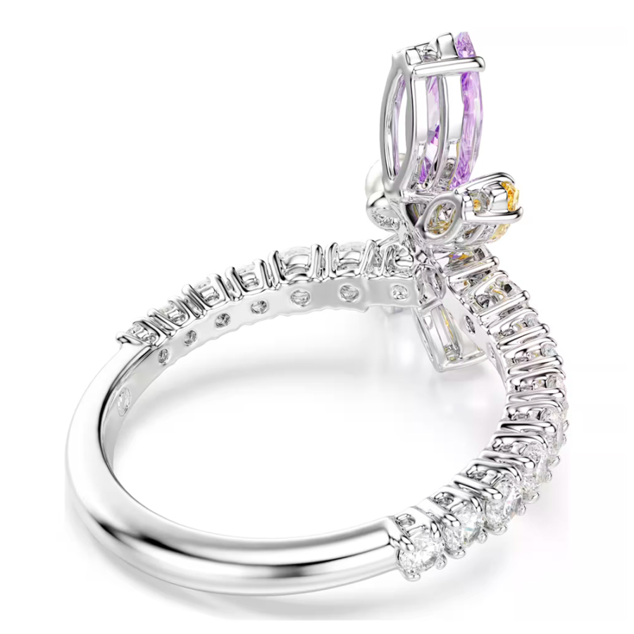 anello-con-motivo-swarovski-di-ariana-grande anello-con-motivo-swarovski-di-ariana-grande