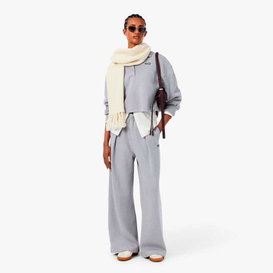 pantalon-de-chandal-de-canale-de-corte-acampanado pantalon-de-chandal-de-canale-de-corte-acampanado