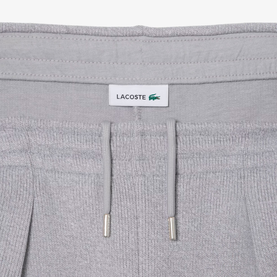 pantalon-de-chandal-de-canale-de-corte-acampanado pantalon-de-chandal-de-canale-de-corte-acampanado