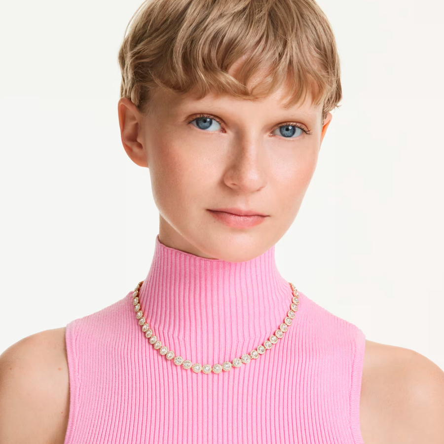 round-angelic-necklace round-angelic-necklace