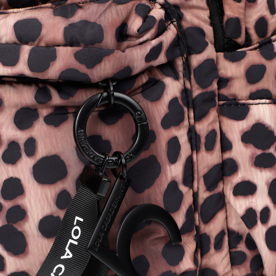 zaino-con-stampa-animalier zaino-con-stampa-animalier