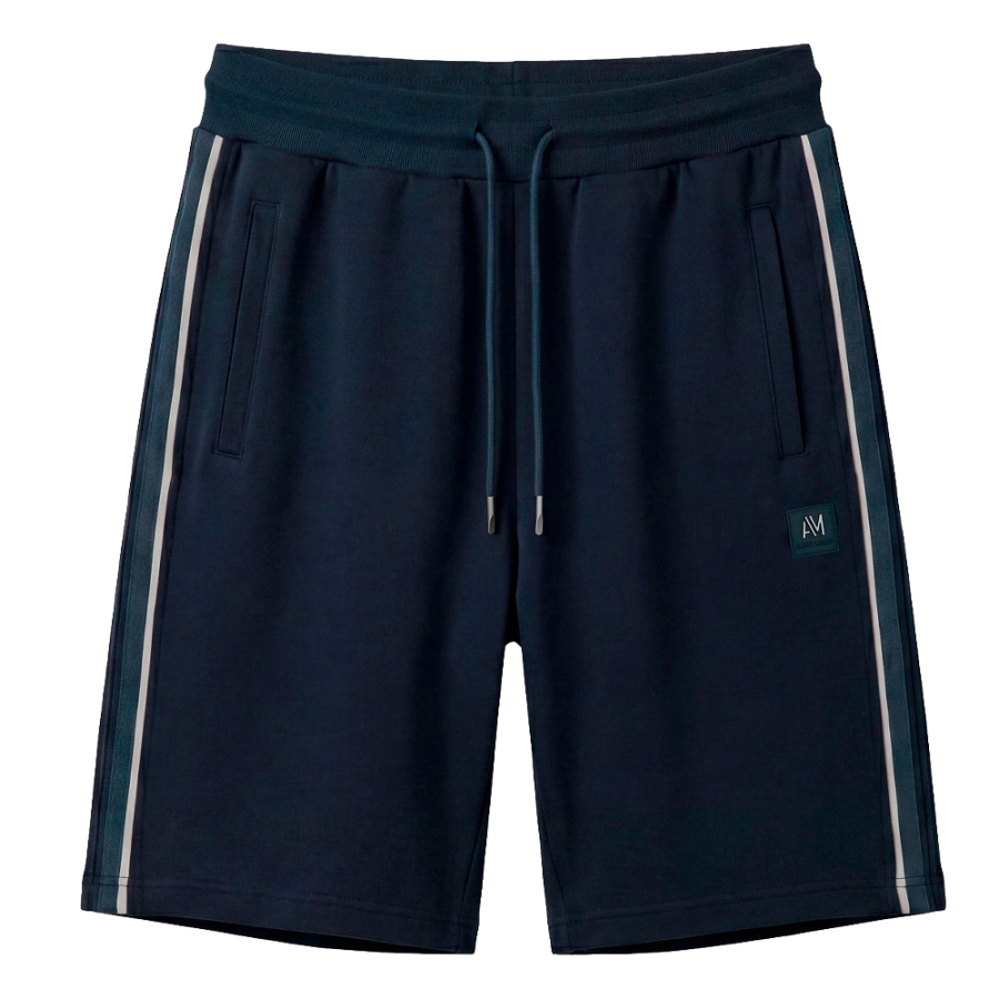 regular-fit-shorts-with-patch