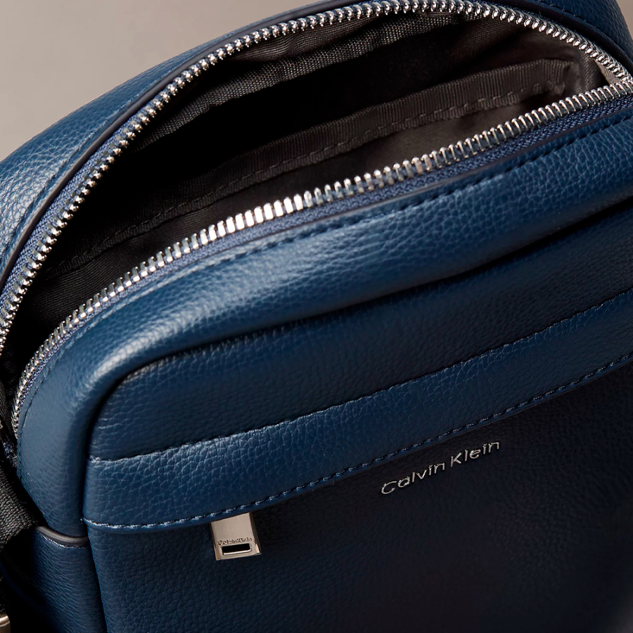 reporter-schultertasche-genarbtes-finish reporter-schultertasche-genarbtes-finish