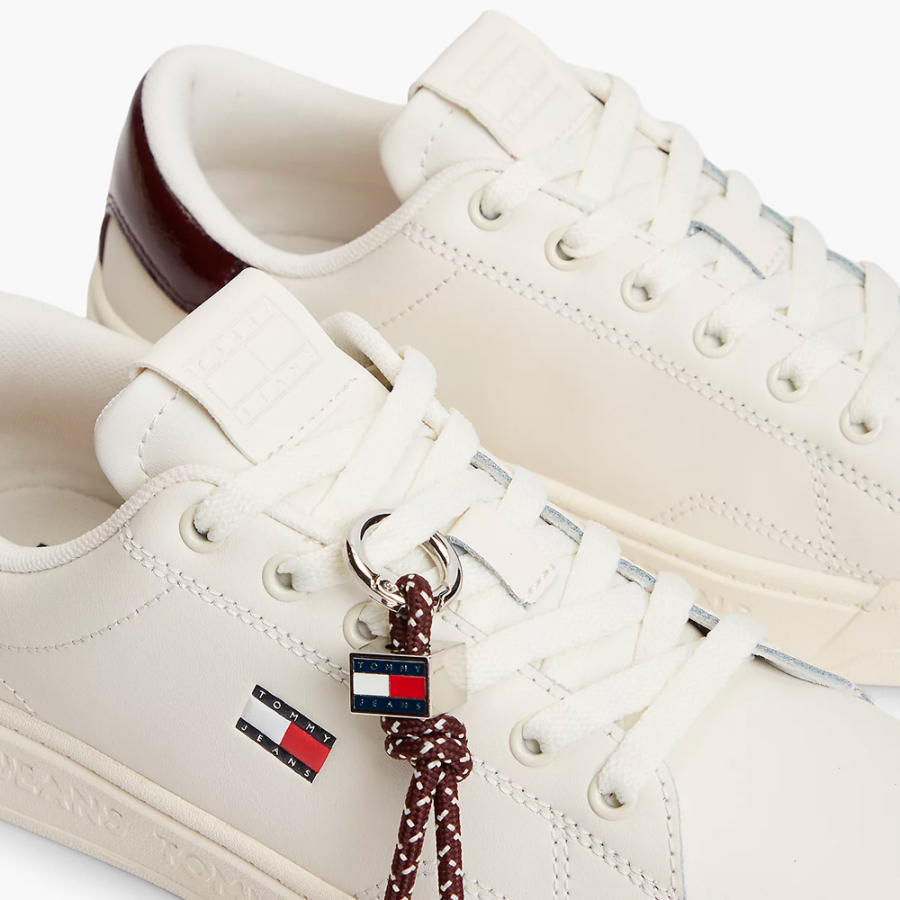 leather-tennis-shoes-with-logo leather-tennis-shoes-with-logo