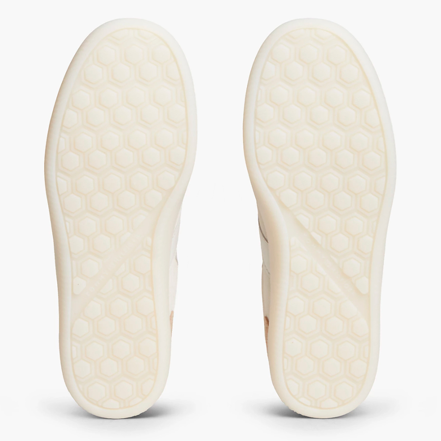 zapatillas-th-tribeca-de-ante-con-mezcla-de-texturas-y-logo