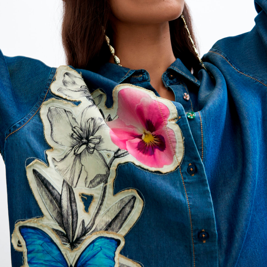 camicia-con-ricami-floreali