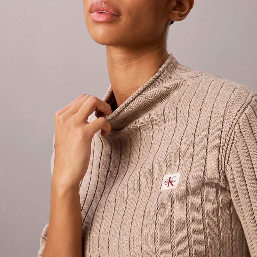 turtleneck-sweater-with-woven-logo