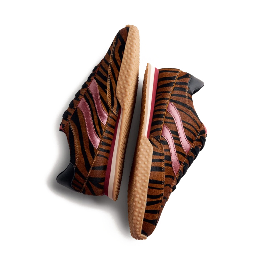 zapatillas-piel-estampado-animal-halstad